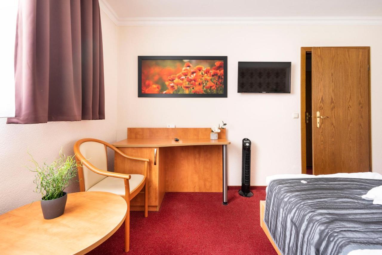 Cityhotel Bernburg Exterior photo