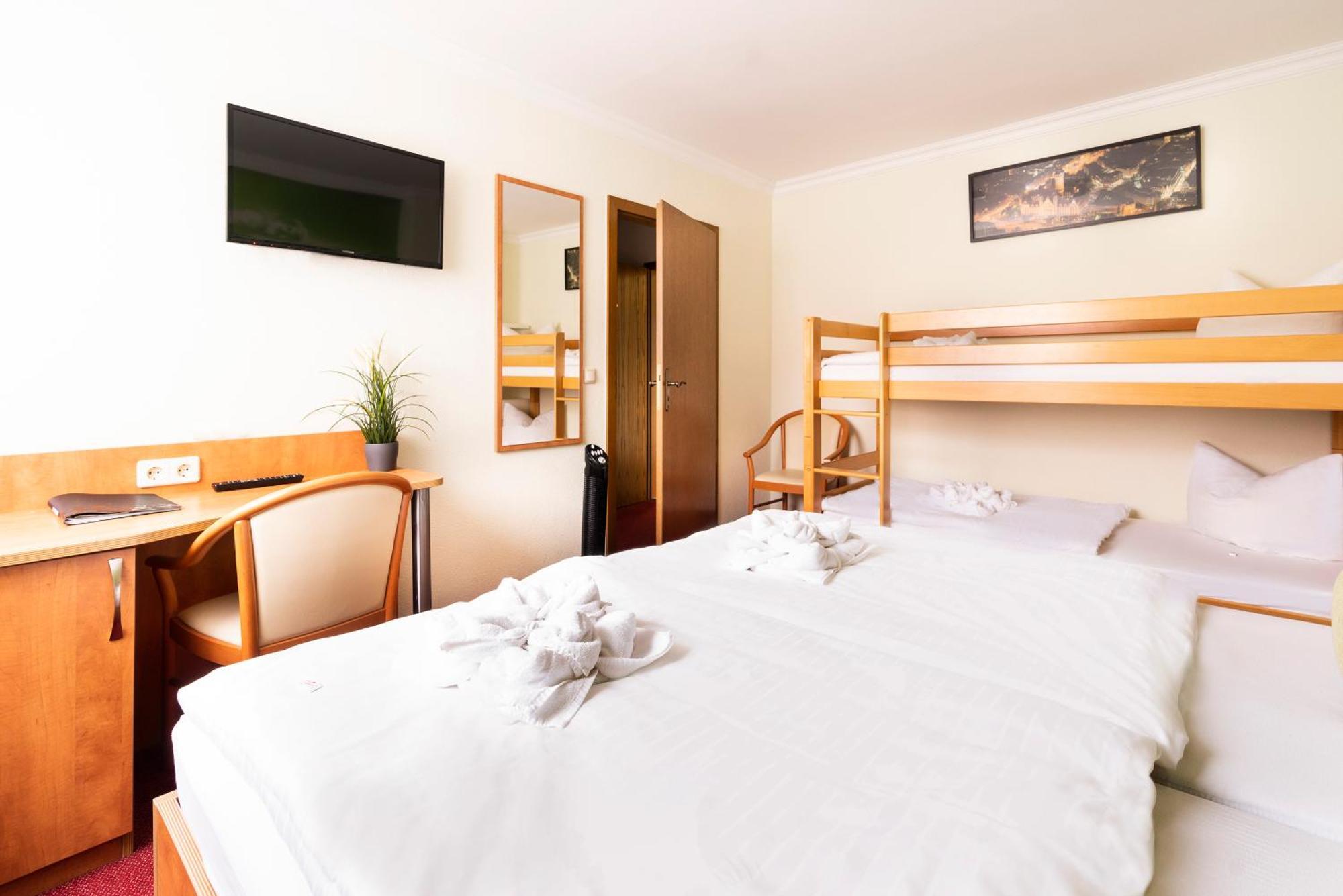 Cityhotel Bernburg Room photo