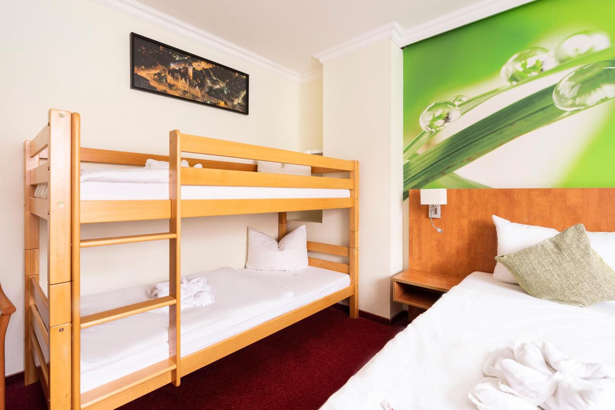 Cityhotel Bernburg Room photo